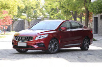 市区开也只要4、5个油，这两款10万出头的靠谱家轿怎么选