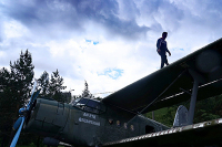 媲美坦克？开最霸气SUV闯最狂野民族！