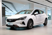 爱驾驶的人都选了这4款车，各种风骚走位相当轻松