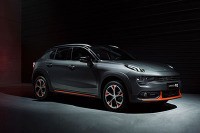 比起合资品牌，还不如买这款帅气轿跑SUV的低配车型