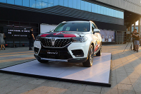10万出头买宝马技术7座SUV,怎么选才不吃亏?