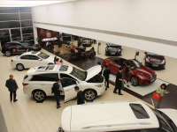 服了，据说中国人都是这么买车的…