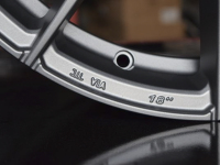 轮毂再帅再便宜有啥用，动不动就断裂了！