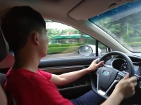 买车之前这么试，想买台会后悔的车都难！