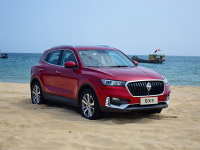 超值！7.19万起就能买舒适家轿，外观比雷克萨斯还帅？