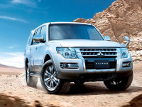 路虎和陆巡很牛？碰到Ta都要被教育一番，就卖30万你信吗？