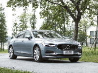 比宝马5系还长的这些车气场无敌，起步不到30万！赚大发了