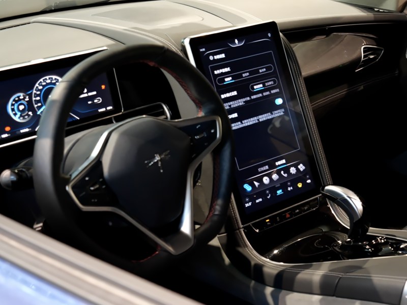 国产电动超跑卖68万？4.6秒破百的新车了解一下