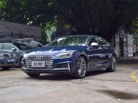 优惠6万块，这款溜背轿车回头率200%，想买帅的车都看看！