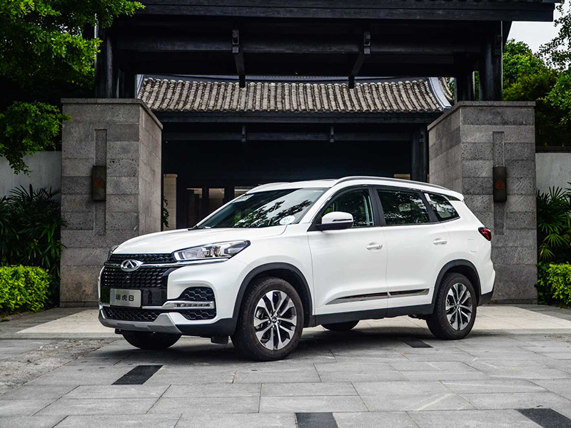 8万就能买，中型SUV只卖紧凑型的价，这2款太划算了！