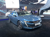 太漂亮了！刚发布的这台新车将入华，要是敢卖到20万，必火！