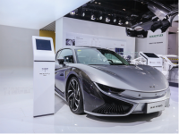 前途K50亮相新能源成果展  演绎“驾趣”魅力