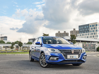 正式上市！全新国产家轿售6.89万起，颜值性能都不错！