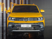 【车闻】重磅！大众最新SUV—T-CROSS正式全球亮相，将于2019年上市！一周车圈新鲜事，教授和你八一八