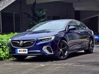 谁说空间大又好用的B级车老气？这几款车年轻人谁不爱