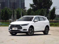 别犹豫了，要买SUV看这几款，15万搞定，啥风格都有