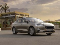 近期最热，年轻人手持10来万买家轿，这4款必看！