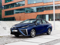 不插电，0污染，一次能跑750Km的黑科技神车你觉得咋样？