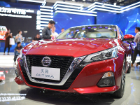 6.4秒破百的中型车竟然坐得很舒服！家人不抱怨，自己开得爽！