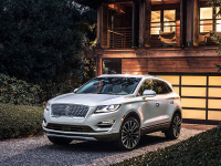 配置有惊喜！颜值奇高的中型SUV刚刚升级，论气场我就服他