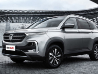 【最新】8.88万起！CVT版宝骏530上市/奔驰A级三厢预售21.6万起！