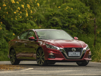 小鹏G3/天籁/宝马X5领衔，2018年最后一波新车来袭！