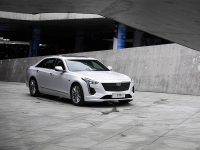 如果说换了脸的Jeep自由光 会是未来中型SUV中的销量王，你信么？