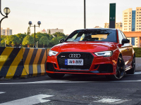 这些小车看着低调不起眼，一起步能把100万的车都给秒了