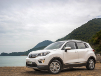 免摇号，保养便宜！这4款新能源车10万不到就能带回家