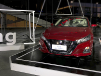 会飞的沙发正式上市，17.98万起！