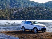 翻山越岭无所不能，拥有这台真正全能SUV，你就是朋友圈焦点