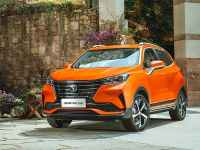 【最新】顶配不到8万的精致国产SUV发新款/大批好车近期大降价