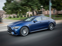 这5款绝对是轿车颜值巅峰！随便买上一台，这辈子没白活！