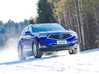 2.0T+10AT+全时四驱，这台中型SUV好看好开，巨牛X！