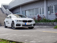 雨天路滑真不是开玩笑，没想到10-50万这5款家轿表现有惊喜！