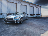 兄弟，你这奇瑞多少钱？也就小50万吧