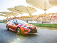 凯美瑞/亚洲龙/ES，试完后告诉你怎么选！