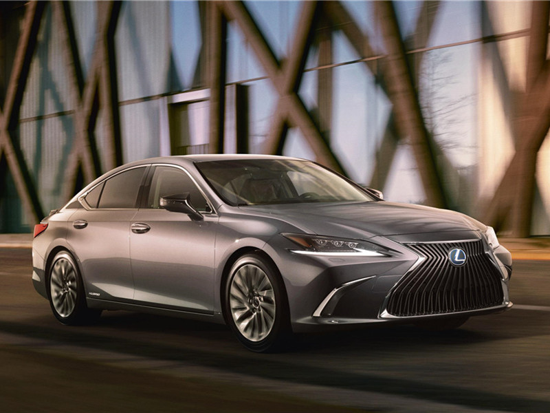 这些车型同爹同娘 为什么售价相差那么远 