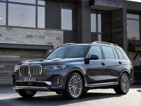 奔驰GLS杀手到了？宝马X7产品竞争力分析