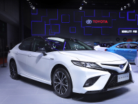 TNGA 家族首款中级车 全新换代雷凌启动预售