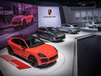 全新 Cayenne Coupé 与全新 911 惊艳上海车展