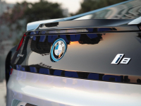 超跑只能看看而已？别傻了！这些优点你的车也有！