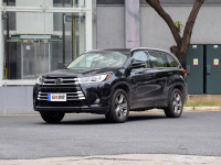 汉兰达这么厉害，哪台车才能搞定它？