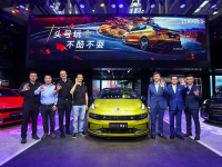  头号玩+ 不酷不耍  2019深港澳国际车展领克03+震撼首发