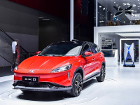 帅炸裂的网红SUV迎来换新!硬核提升,能跑更远~