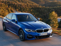 有730不坐去坐奔驰C级？结果教授被打了...