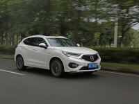 同级唯一混动车型 试广汽讴歌CDX Hybrid