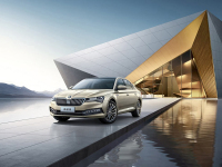 16.99万起，全新德系B级车正式上市，真香