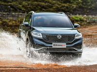 东风风光580Pro 正式上市  售价9.29-12.09万元