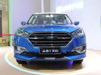 别说买不起车了！4.99万带独悬/5.19万带全景天窗的车了解下